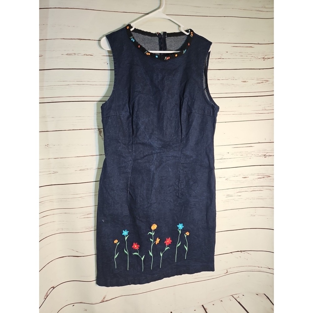 Molly Malloy‎ Denim, Flower Embroidery Denim Dress Size 16